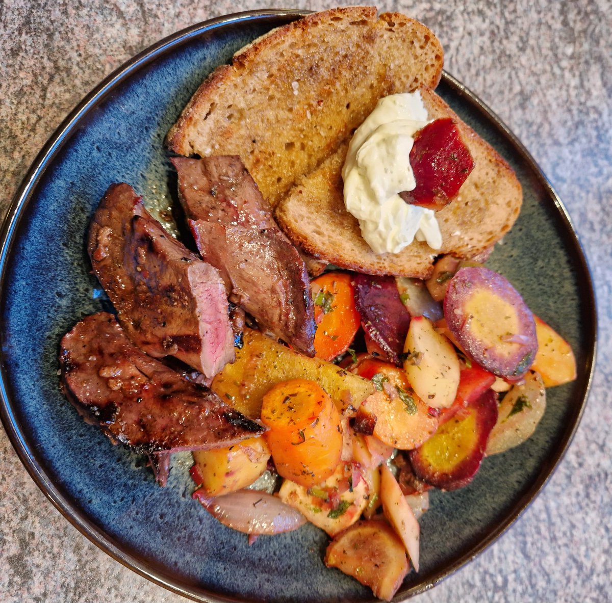 ChemEpi's tweet photo. And here are the roasted veggies. (Red, yellow and striped Beet, parsley root, black salsify, parsnip, different carrots, mushrooms, onions, potato. And the remainder of the ox heart grilled #chemistswhocook #cookingwithfamily https://t.co/RXX1Mo9CBm