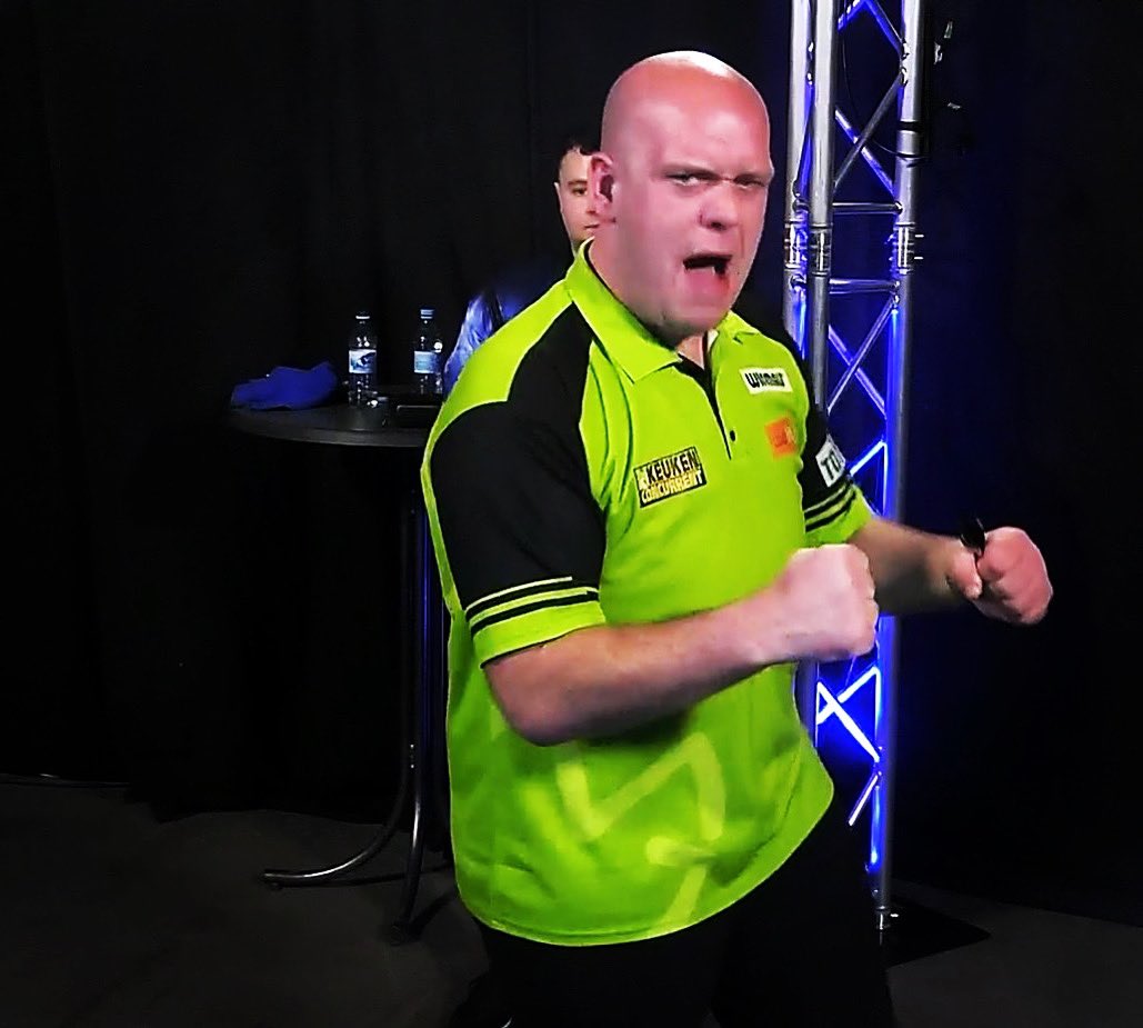 MvG180's tweet photo. Very happy to get back to winning way after Thursday. My first Pro Tour win of the year is a nice feeling. Now it is time for some food and rest for tomorrow. Thank you for all the messages of support 💚💚 https://t.co/1HvOk5fi1A