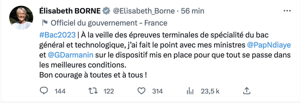 <a href="/PapNdiaye/">Pap Ndiaye</a> 🔴 En Macronie, le ministre de l'<a href="/education_gouv/">Ministère Éducation nationale</a> co-organise désormais les épreuves du baccalauréat avec le 1er flic de France <a href="/Interieur_Gouv/">Ministère de l'Intérieur</a>.

Si rien ne vous choque, c'est que vous êtes prêt·e pour le bruit des bottes.
#UneClasseQuiSeTientSage

<a href="/93Fsu/">https://bsky.app/profile/fsu93.bsky.social</a> <a href="/SnesFsuCreteil/">SNES-FSU CRETEIL</a> <a href="/SNESFSU/">SNES-FSU</a>