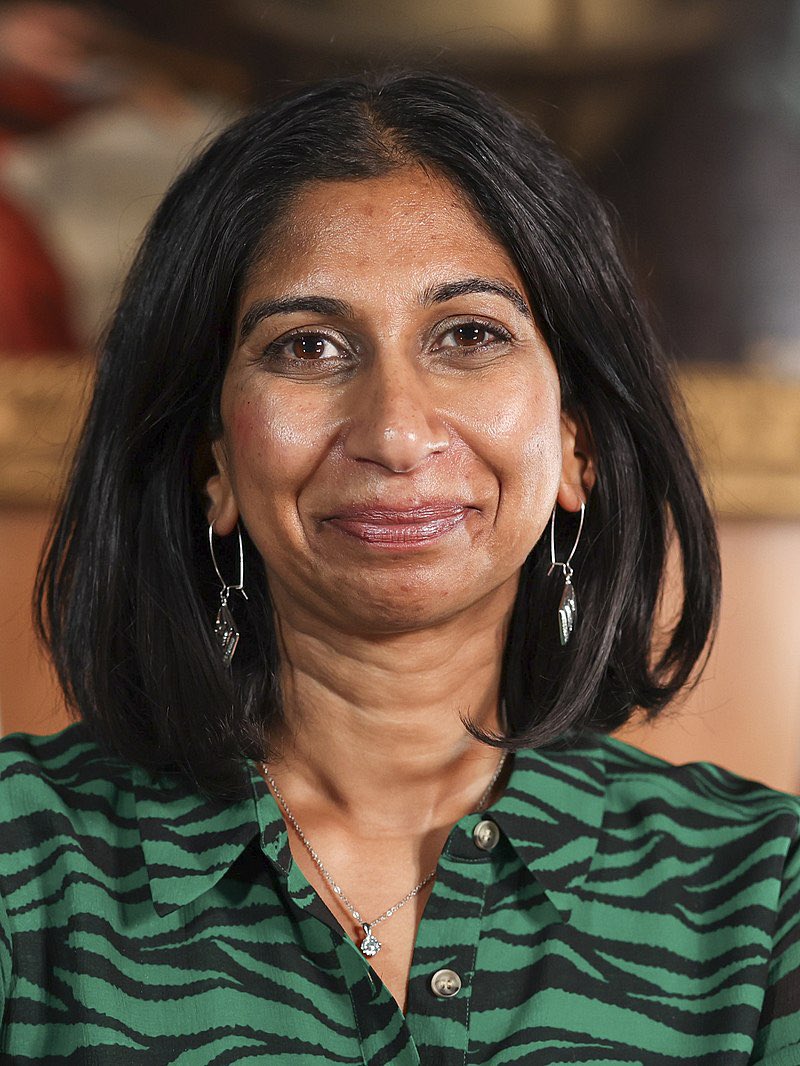 benonwine's tweet photo. Who supports and stands behind #SuellaBraverman 👋 https://t.co/Pj2Zrrtbmd
