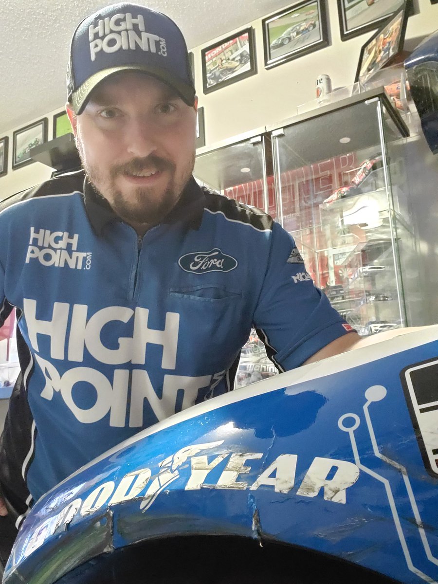 NAUSECAR's tweet photo. Let's go @ChaseBriscoe_14 and the @StewartHaasRcng #14 @HighPoint team!
#TransformYourIT | #ChaseThe14 https://t.co/WLYrsNqBHO