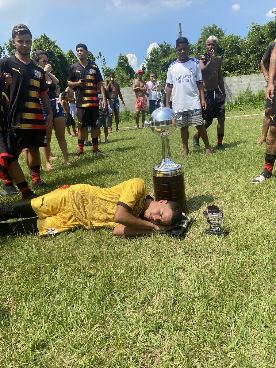 wesley01Mg's tweet photo. Melhor goleiro ✅
No chapadão tenho 2✅
😘🏆💪🏻 https://t.co/M05HGiDvb5