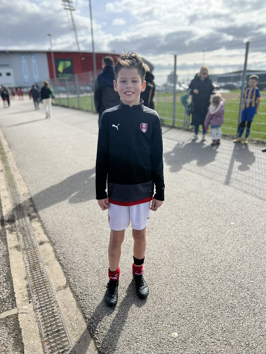 John Oxtoby (@oxtobyjohn) on Twitter photo Always an honour playing for <a href="/AcademyRUFC/">Rotherham United Academy</a> winners Vs <a href="/shrewsburytown/">Shrewsbury Town FC</a> and <a href="/DRFC_Academy/">Doncaster Rovers Academy</a> cage tournament 🏆⚽️🔴⚪️. #utm #rufc #rotherhamunited Always an honour playing for <a href="/AcademyRUFC/">Rotherham United Academy</a> winners Vs <a href="/shrewsburytown/">Shrewsbury Town FC</a> and <a href="/DRFC_Academy/">Doncaster Rovers Academy</a> cage tournament 🏆⚽️🔴⚪️. #utm #rufc #rotherhamunited