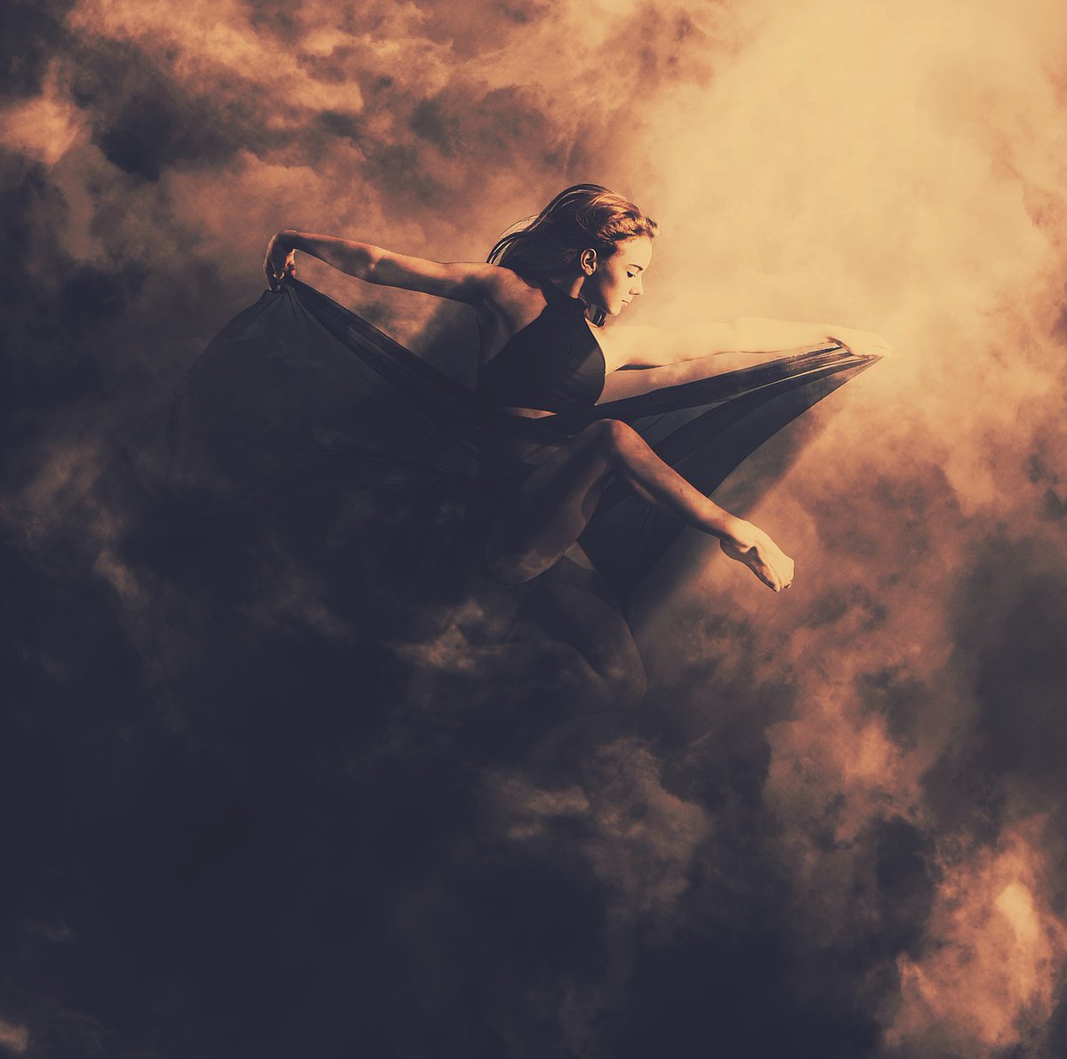 Dark Recesses Press tweet media