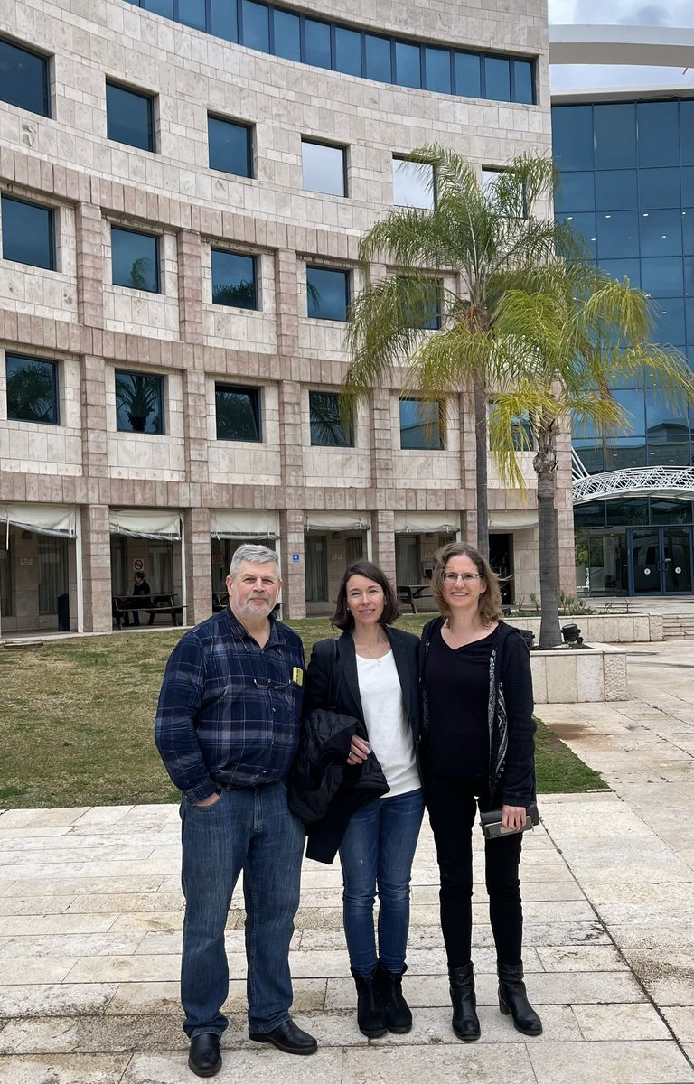 It was an honour and a real pleasure to speak today at the Department of Postharvest Science @volcanicenter1 . Thank you to all colleagues for the warm welcome and stimulating discussions on fungal SMs #fungi #naturalproduct