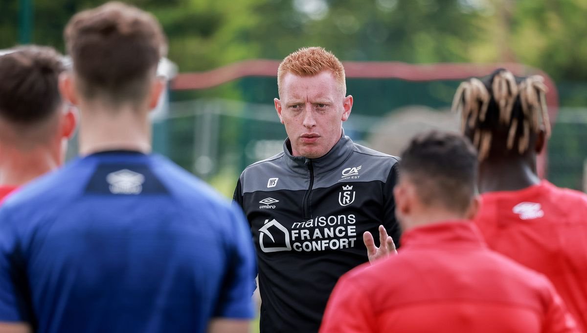 TPedrajas's tweet photo. Faites attention à l'attaque d'Igor Tudor. Be careful with Igor Yousleep offense. Especially Alexis Withoutchair and Cengiz Under. Surtout Alexis Sanchez et Cengiz Dessous. https://t.co/Uyhy6NnylE