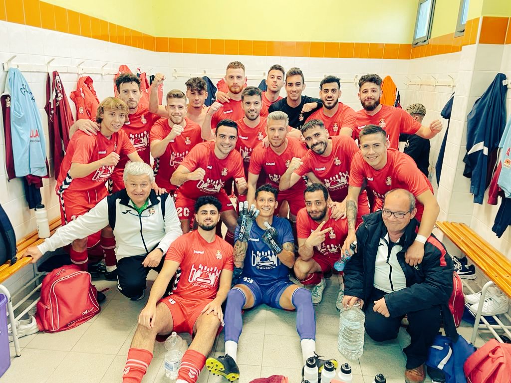 𝖓𝖚𝖓𝖈𝖆 𝖉𝖊𝖏𝖊𝖘 𝖉𝖊 𝖈𝖗𝖊𝖊𝖗

🔴💪

#CDSonseca  #AupaSonseca  #PorVolver