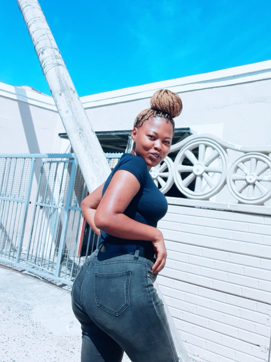 KaydaAnathi's tweet image. Its my birthday week🎂🎂☺️