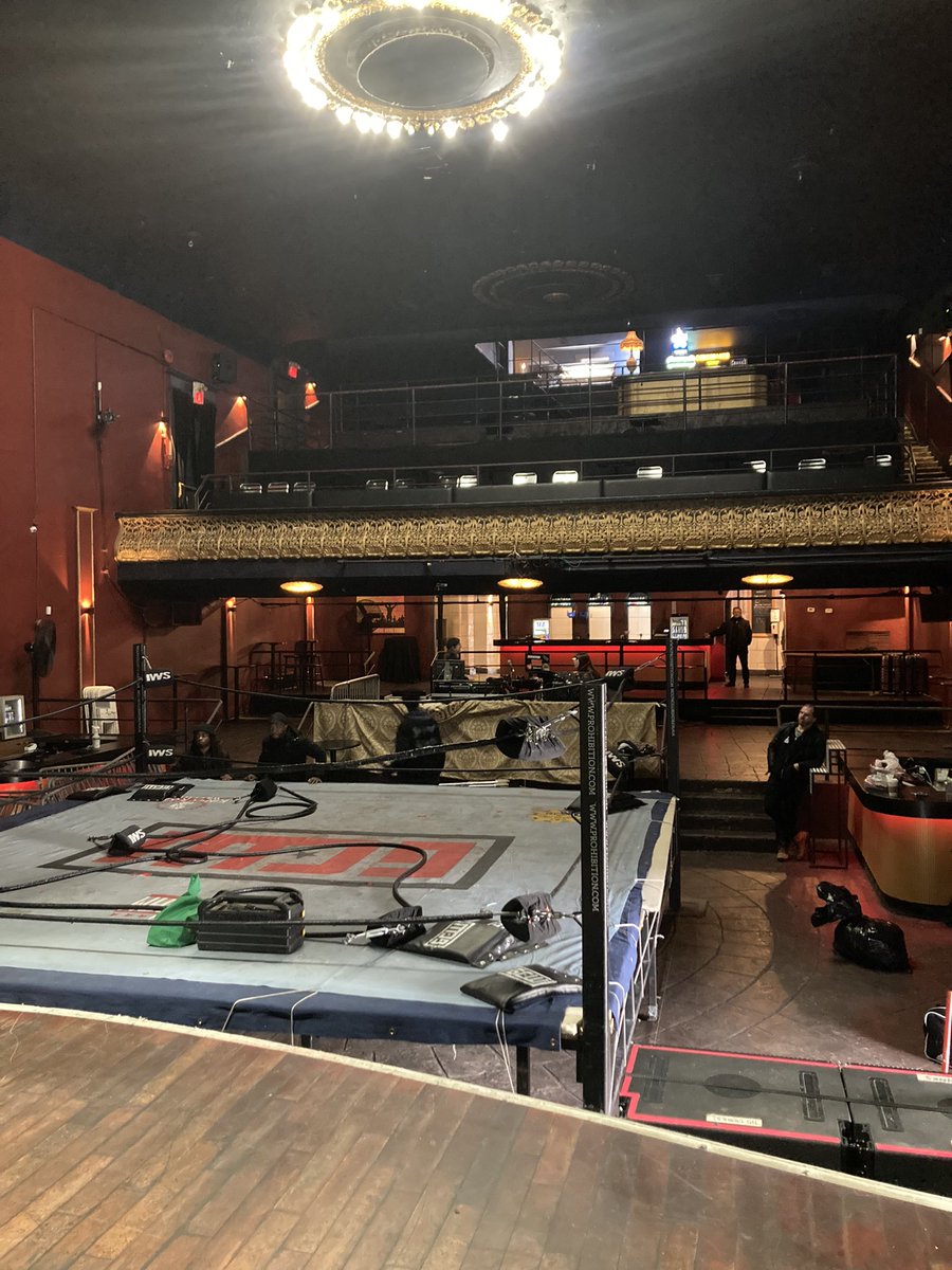 SeXXXyEddy69's tweet photo. #gcw #iws #toronto #operahouse #fleshforfantasy https://t.co/xfA100N6q0