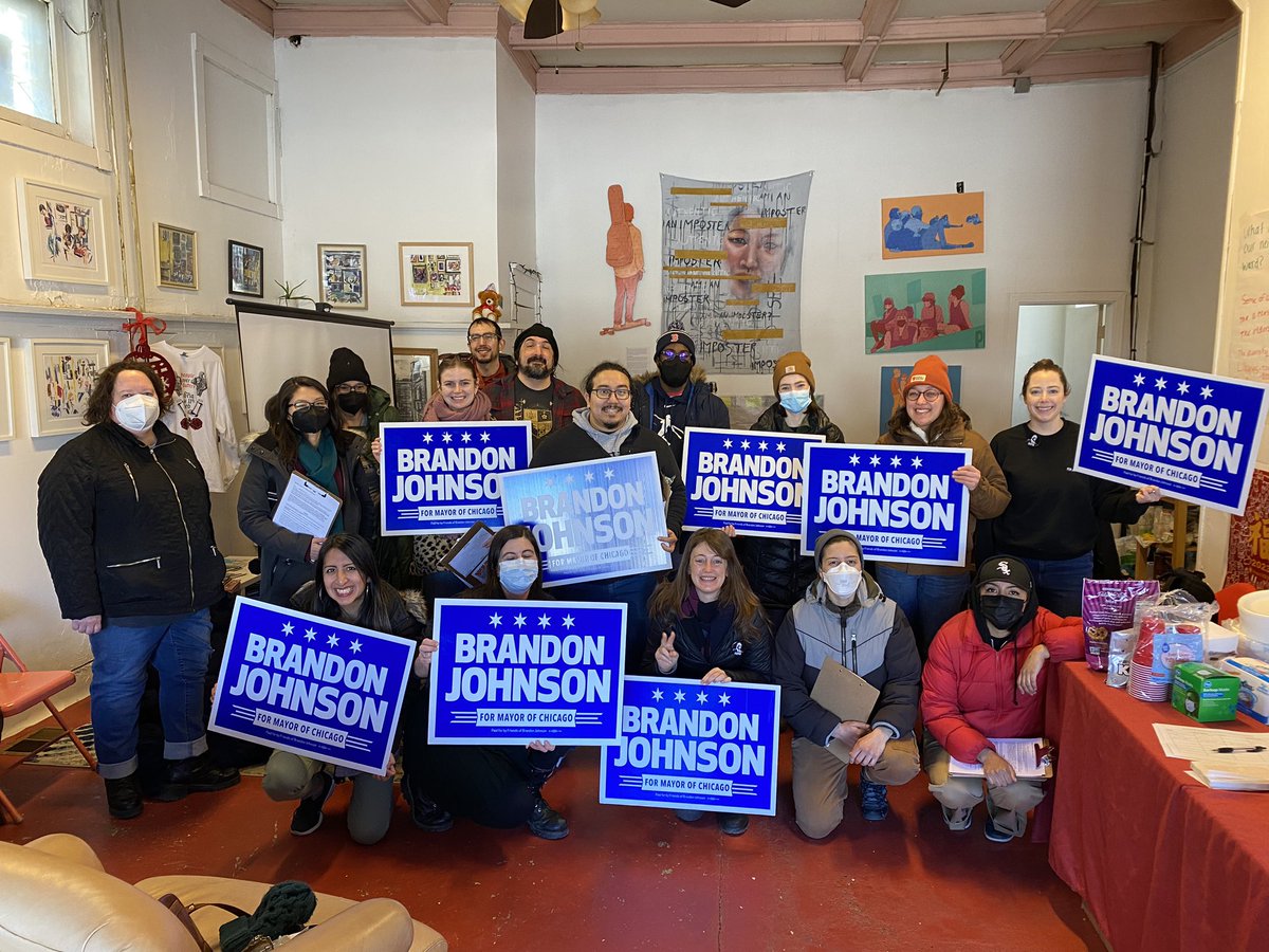 kyrosesj's tweet image. Started out this morning launching canvasses for @Brandon4Chicago with @peopleslobbyusa and 30th United in the 11th and 30th Wards, and now rallying with @jcua_votes #JewsForJohnson day of action! Across the city, we are building. Let’s win this.