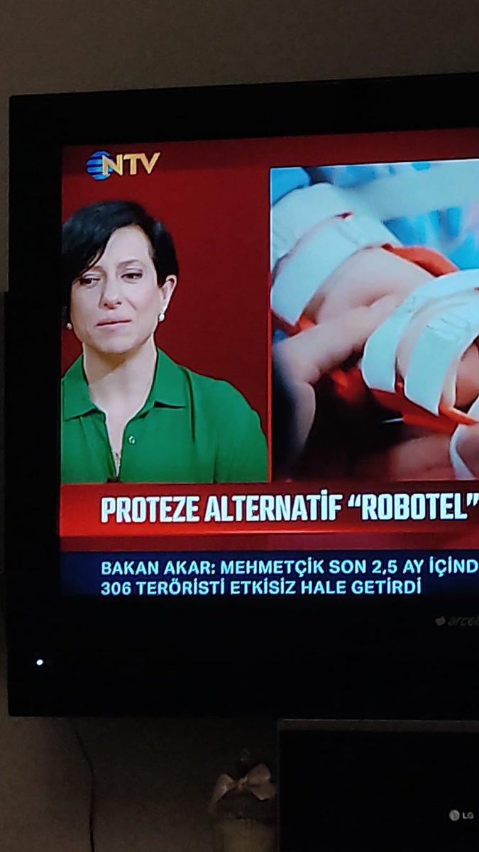 Bu akşam NTV ekranlarında Mesut Yar ile Zincirleme Reaksiyon Programında #Robotel konuştuk. Dayanışma ile iyileşeceğiz. Paylaşımlar ve detekler için teşekkürler şimdiden 🦾🦾🦾
<a href="/ntv/">NTV</a> <a href="/mesutyar/">Mesut Yar</a> <a href="/PRactice_Comm/">PRactice_Comm_Mngt</a> <a href="/zeynox/">zeynep karagöz</a> <a href="/baykush/">Serdar Okumuş</a> <a href="/Uokumus/">ugur</a>
