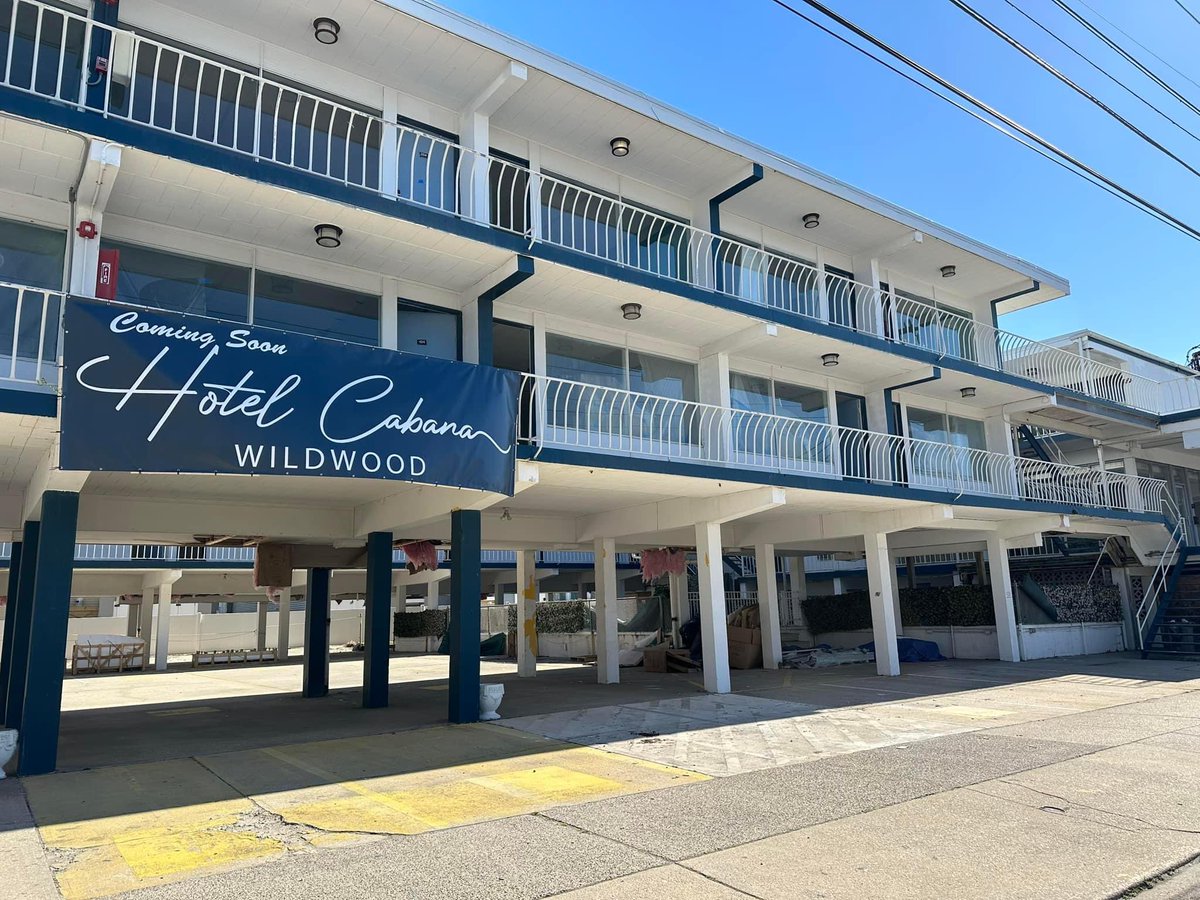 edsfuncade's tweet image. The hotel is officially named Hotel Cabana. it is currently under 100% remodeling process of both inside and outside, it will look different than this picture today. It's a welcome change and nice addition to North Wildwood..