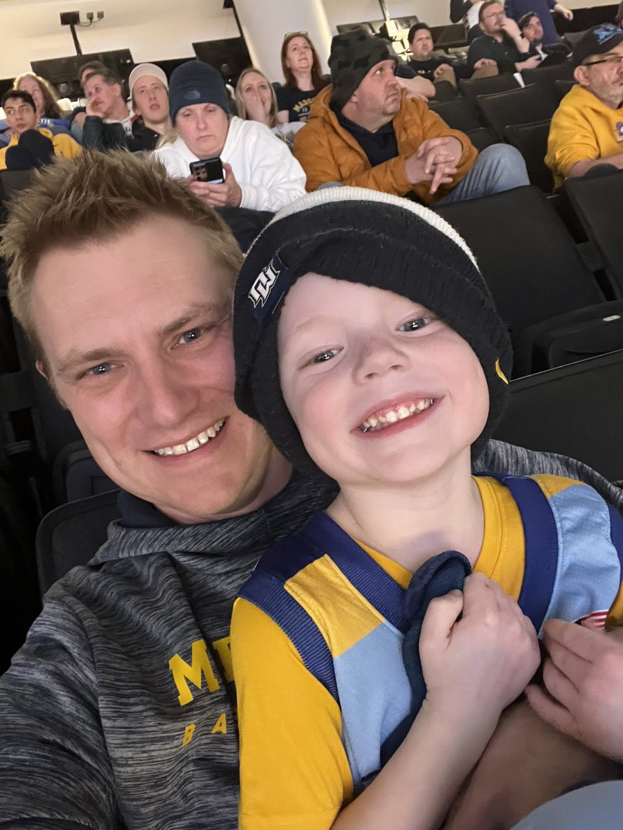 Matt_Schueller's tweet photo. Thank you @MarquetteMBB for an amazing season!! So many memories. The sky is the limit for this team!! #egbs #milkshakes #startfreshtomorrow https://t.co/8C2NxQFLmv