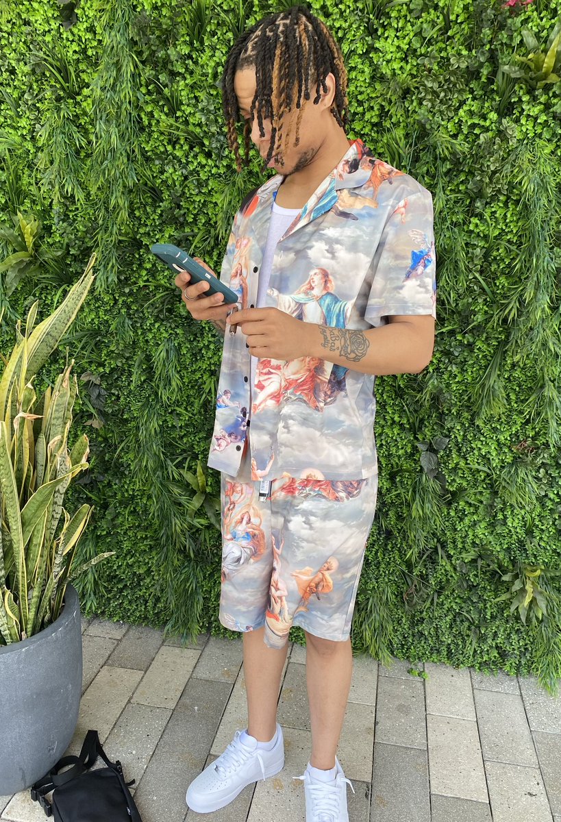 ace_amari's tweet photo. Livin In Hell🔥, Right Here On Earth🌎 All I Do Is Get High🍃And Work 🕴🏼 “I Wanna Get Away “ #AceWay  #FreeEmBoyz #LLYD #MiamiVibes #Viral #SpringBreak2023 https://t.co/1QB73DVCI6