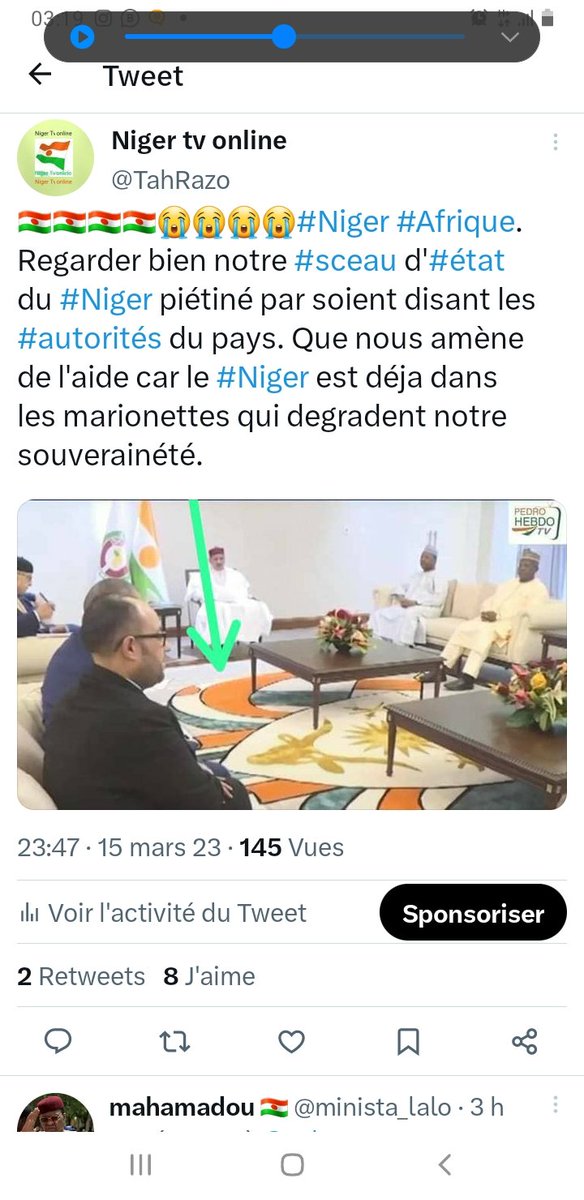 TahRazo's tweet photo. La pire indignité s'explique sur ces images. Abou Azam le vrai nom du #bazoum. Le #Burkina #faso est connue par une vraie #histoire à de la dignité du noire africain jamais vu dans le #monde entier. # BF a changé #hault vaulta à #BurkinaFaso. @Asheyleilamaiga,tu es esclave de #F https://t.co/BuV2fELJfI