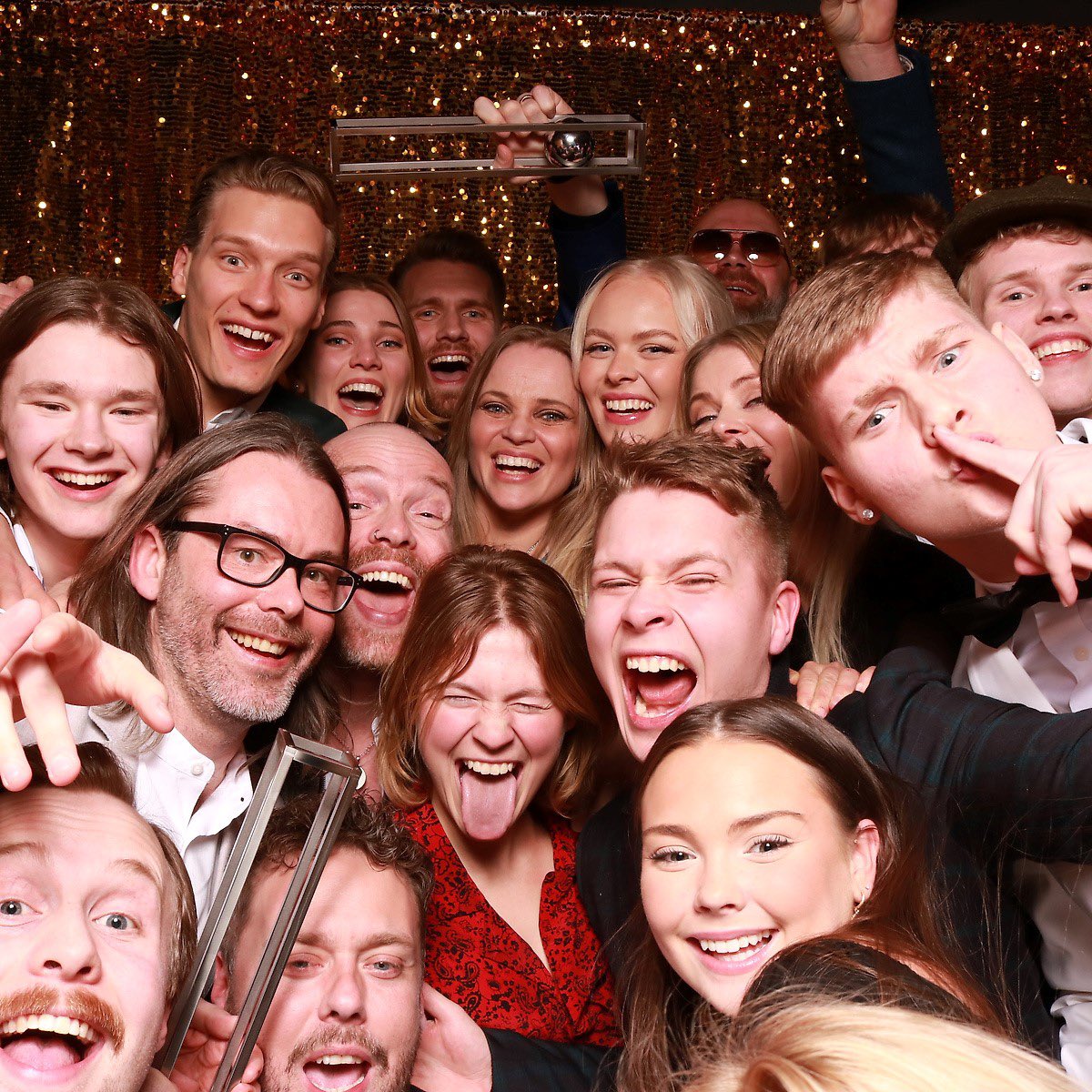 - Bikarmeistarar 2023
- Berdreymi kvikmynd ársins 
Góð helgi að baki með góðu fólki ✨