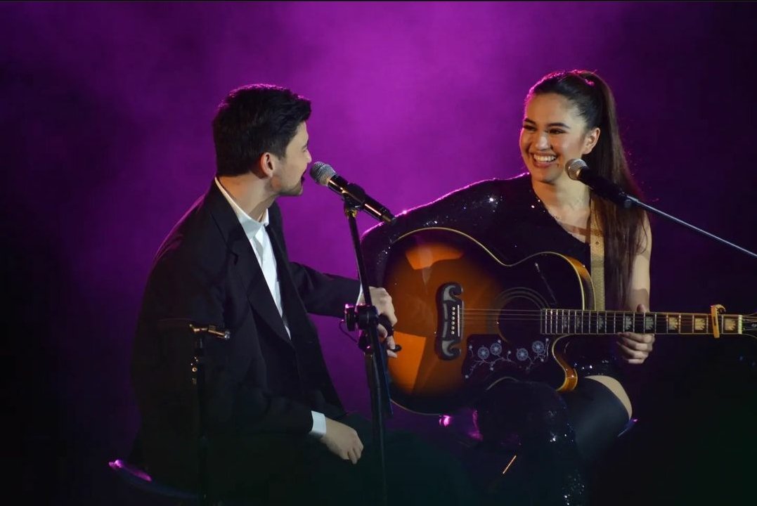 japsyray's tweet photo. Happy anniversary to #LimitlessLive! and also... Happy anniversary to our fandom name, JulieVerse! ๐
@MyJaps @RAYVERCRUZ20 https://t.co/T90ZUBs6rV