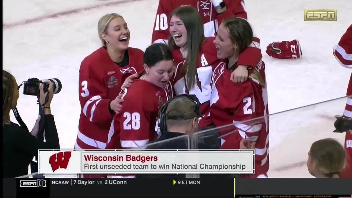 WisconsinOnBTN's tweet image. 😍