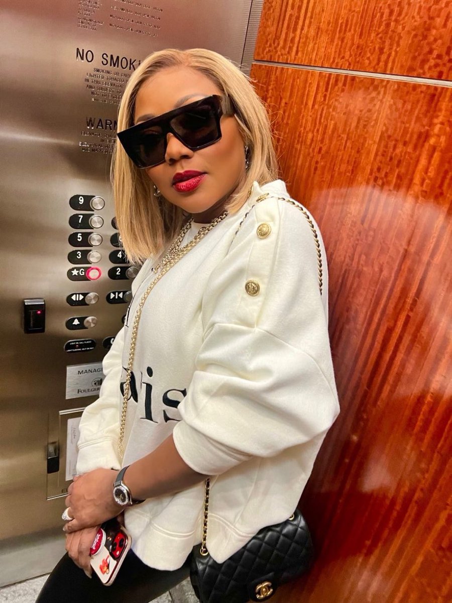 DiorStarTv's tweet image. URL/Caffeine really had us pay $25 for THIS?!!!!!!! 🥱

#KVQ4