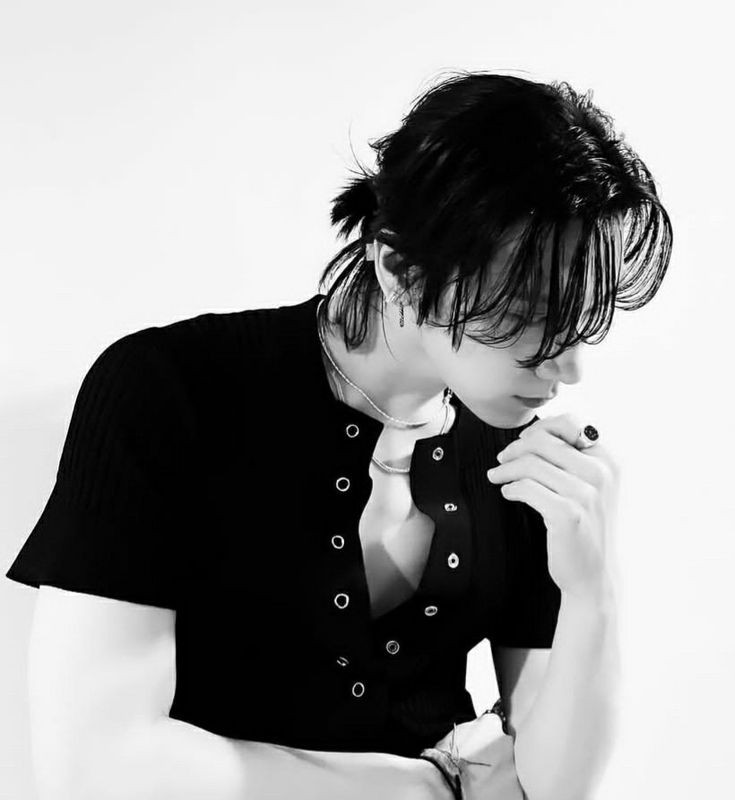 NctzenCartagena's tweet photo. ¿Podemos apreciar por un minuto Ten long hair era ?

#WAYV_PHANTOM_IN_LATAM
@WayV_official @NCTsmtown https://t.co/qWtAaDLcP8