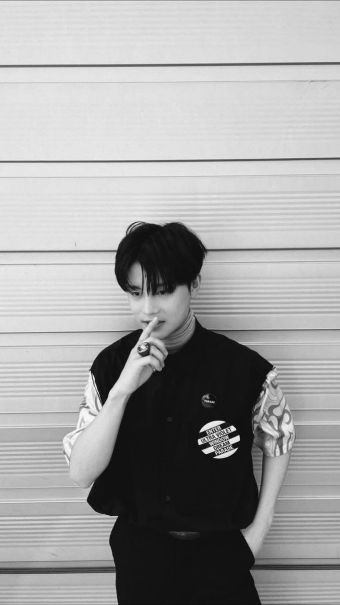 dejie__'s tweet photo. TAEIL 태일 The 1st Mini Album 〖Bloom〗

➫ 2023.06.14 6PM (KST)

#TAEIL #태일 #문태일
#NCT127 #NCT127 #moondanse
#Bloom #TAEIL_BLOOM https://t.co/Q2T3GSrIWU