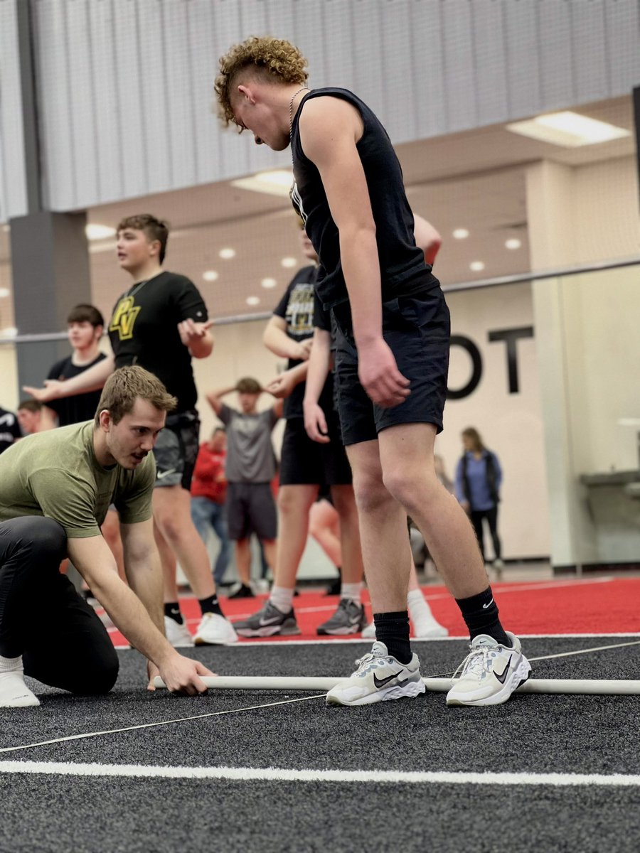 apPrep HQ (@apprep) on Twitter photo Solid Day of Work @ The Root. Gallia Academy Football | @OakHillOaksFB @PVweights @PVBearcatsFball
Competing and Testing our Speed & Agility improvements made in the off-season Weight Room. <a href="/WeightRoomCoach/">𝗪𝗘𝗜𝗚𝗛𝗧 𝗥𝗢𝗢𝗠 𝗖𝗢𝗔𝗖𝗛</a> <a href="/B_Kennedy_10/">Brandon</a> @DE_theRN <a href="/CarterGlandon/">carter g</a> <a href="/AustinOsborne11/">Austin Osborne</a> Solid Day of Work @ The Root. Gallia Academy Football | @OakHillOaksFB @PVweights @PVBearcatsFball
Competing and Testing our Speed & Agility improvements made in the off-season Weight Room. <a href="/WeightRoomCoach/">𝗪𝗘𝗜𝗚𝗛𝗧 𝗥𝗢𝗢𝗠 𝗖𝗢𝗔𝗖𝗛</a> <a href="/B_Kennedy_10/">Brandon</a> @DE_theRN <a href="/CarterGlandon/">carter g</a> <a href="/AustinOsborne11/">Austin Osborne</a>