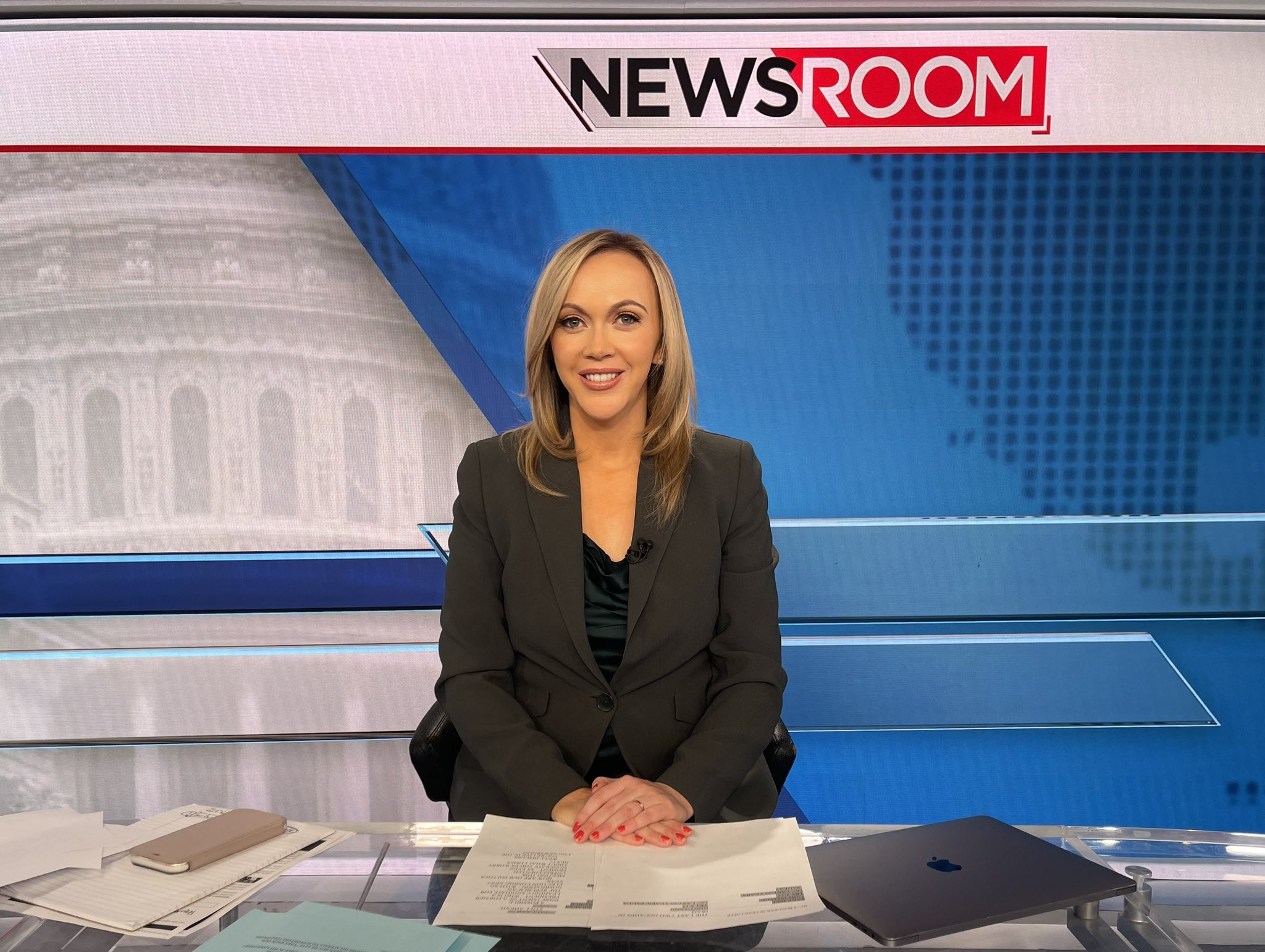 Paula Reid on Twitter: