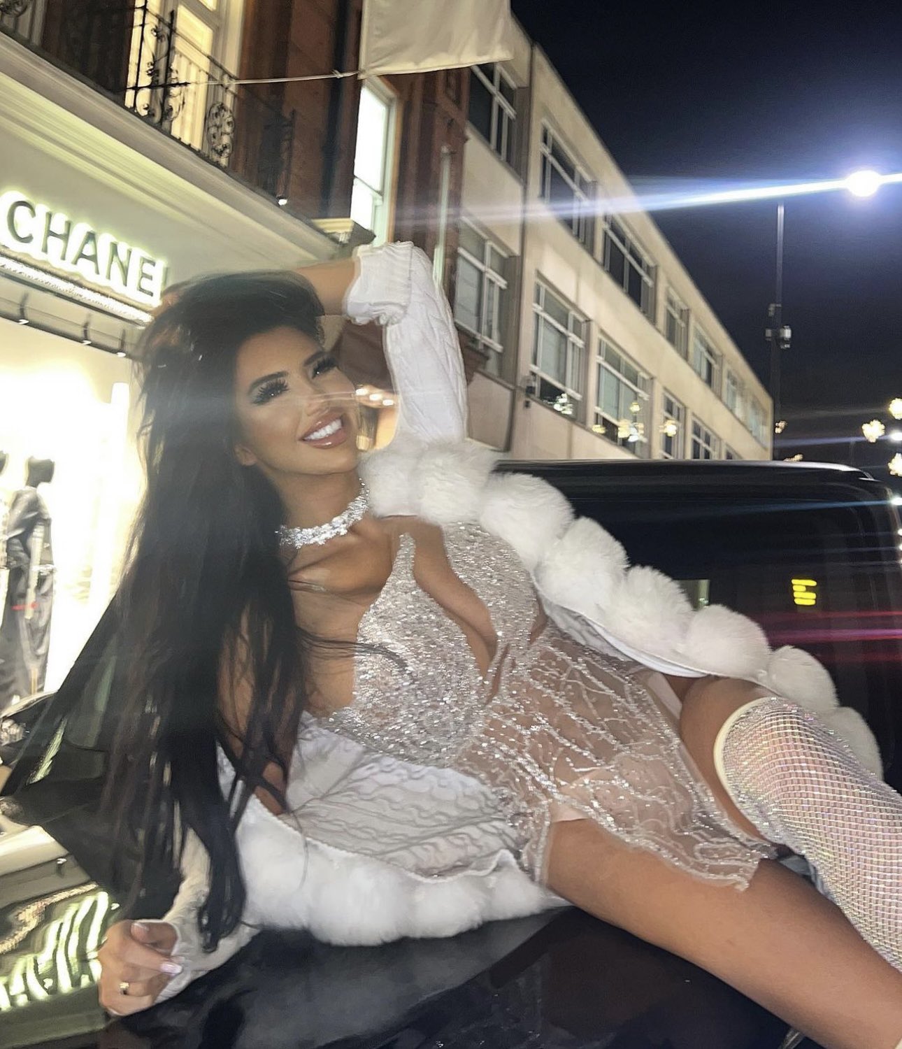 Chloe Khan ONLYFANS on Twitter: "Your princess 💫 https://t.co