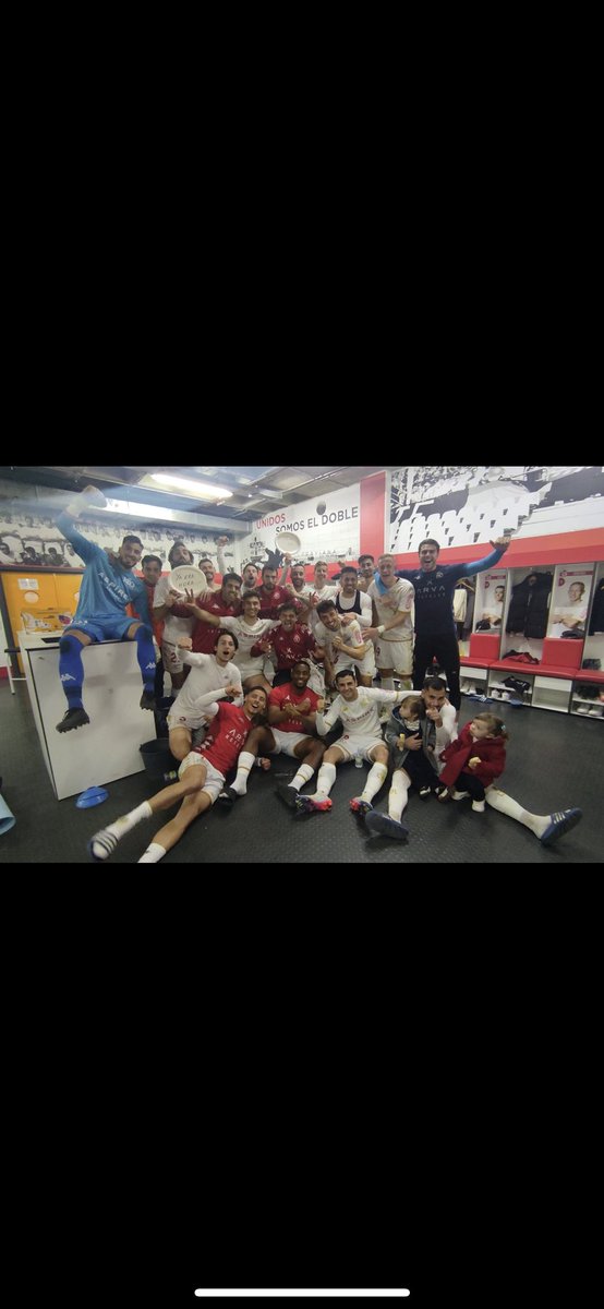 EQUIPAZO +3 , vamos <a href="/CyDLeonesa/">Cultural y Deportiva Leonesa</a> , vamos Afición, todos juntos hasta el final 🦁🆑⚽️💪