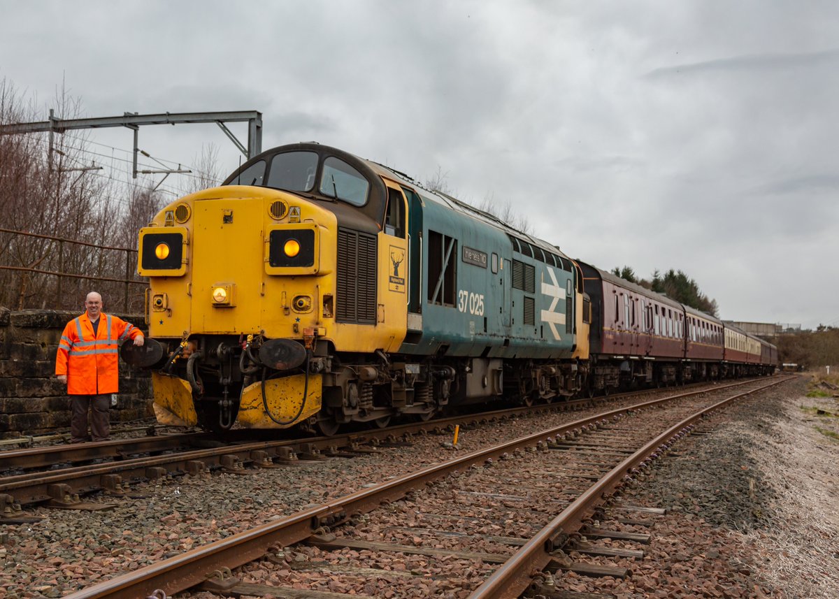 Angus Duncan tweet media