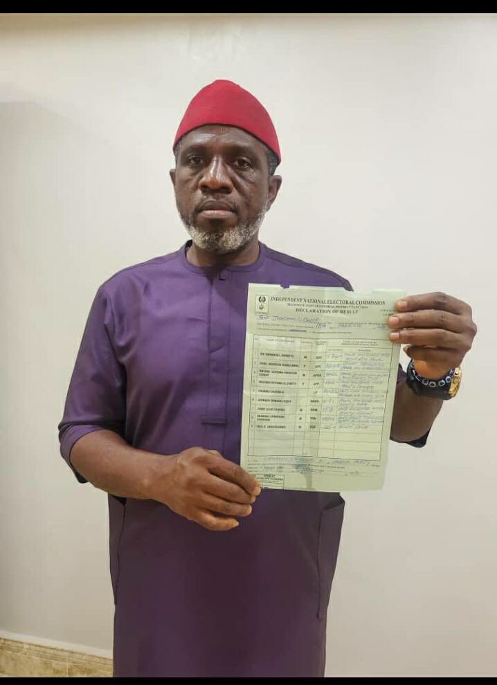 ejykmykel1's tweet image. Behold the Giant Slayer. The man who defeated Sen. Dr. Chimaroke. 

Congratulations Kelvin Chukwu