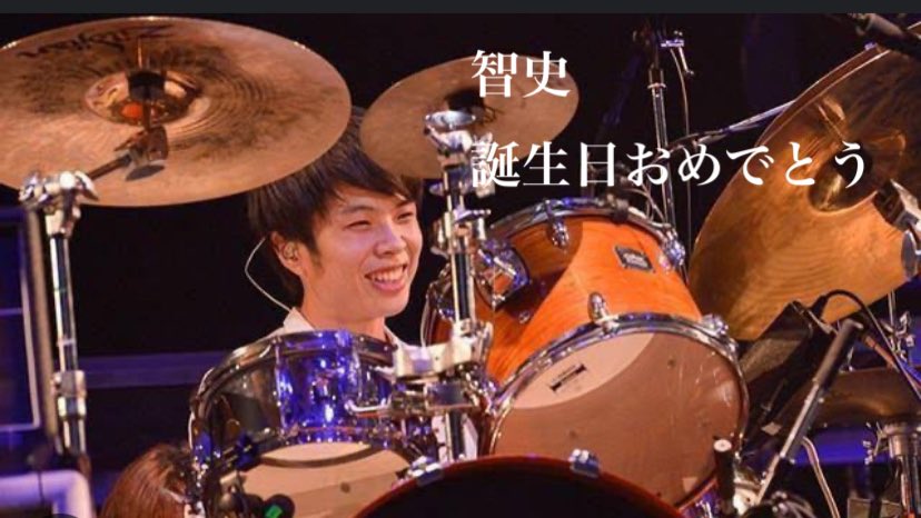 wimper102119's tweet photo. 山口智史さま。
お誕生日おめでとう🎈🎈
あなたの笑顔が好きです。
#RADWIPMS
#山口智史 https://t.co/F0i455Lvbl