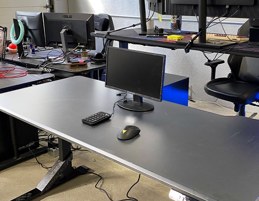 LinusTech's tweet image. who do you nominate for the 90-day keypad challenge