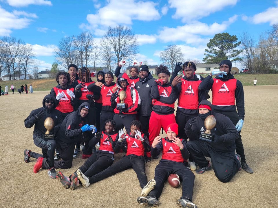 _Elite3's tweet photo. Regional Separation 7v7 Nashville tournament CHAMPS at 3 different divisions. @gainseparation 
12U🏆 14U🏆 15U🏆 The Farm🔺

#Elite3🔺 #EverythingEarned #7v7 #7on7 #3X #Separation7v7 https://t.co/v0hmRm8PfW