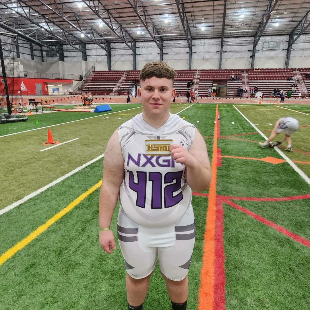 Oliversottile90's tweet photo. Thankful to have earned an invitation to @TheSHOWByNXGN In Atlanta today 
@FootballOntario 
@onhsfball https://t.co/DlIuY7A725