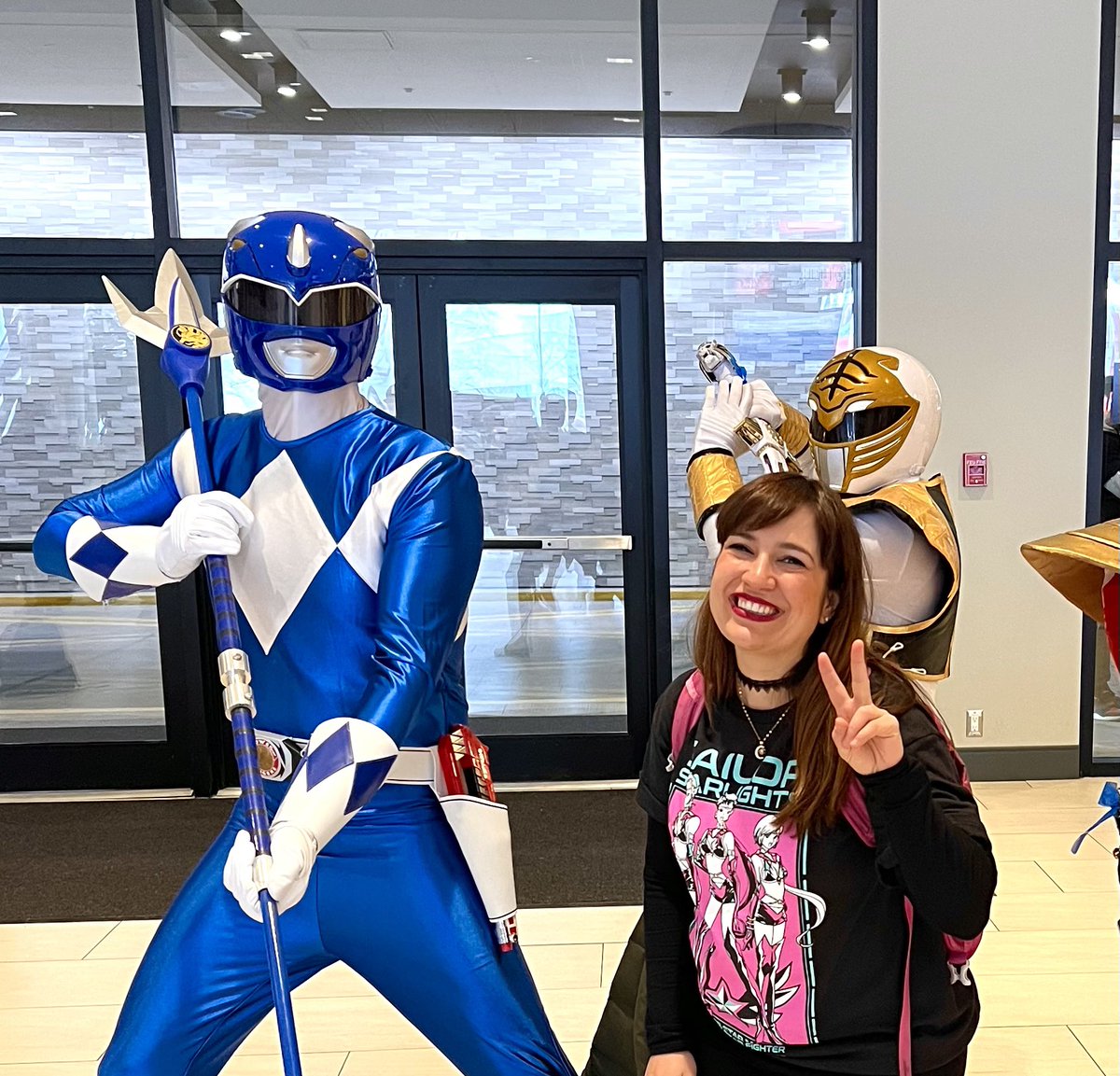 We were a Power Rangers household so had to take this pic today!🌞💙<a href="/FANEXPOCANADA/">FANEXPO Canada</a>