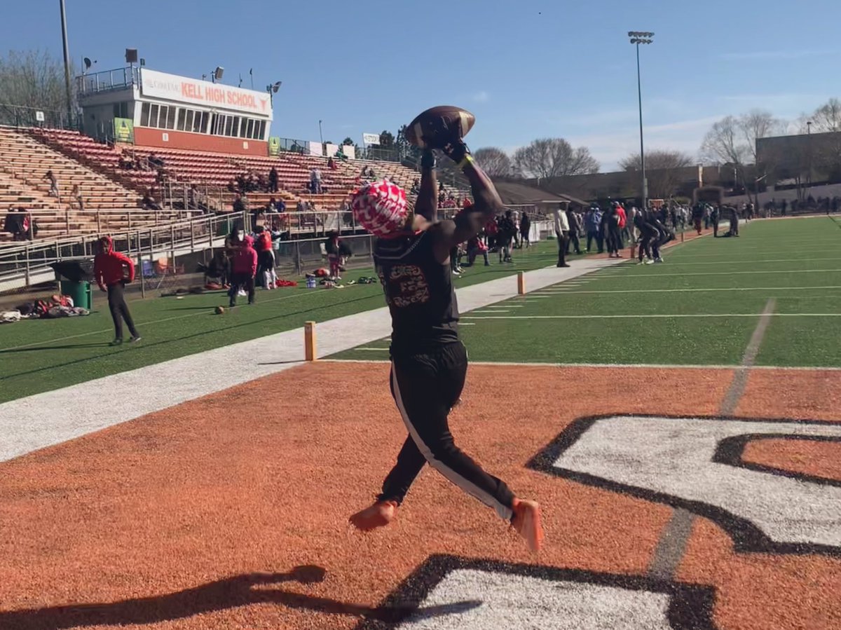 CamariHolmes's tweet photo. You can’t deny what God has for me @HunchoElite7v7  #DaHunchoWay @RecruitGeorgia @borntocompete @RareAirFootball https://t.co/SSTcMx6XHm