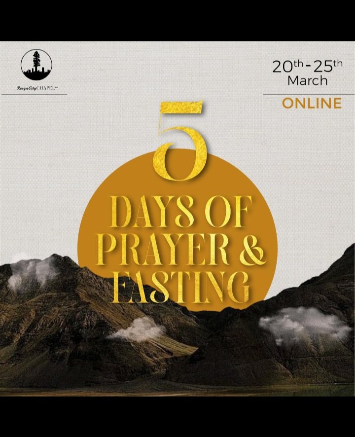 reigncitychapel's tweet photo. "Prayer is the investment we make into the future " Pastor @Mutindi_M
See you for the next 5 days for three hour interval prayer watches as we invest into the future!!
#dominate
#5daysofprayer
#yearofpresence https://t.co/kV17VvloSf