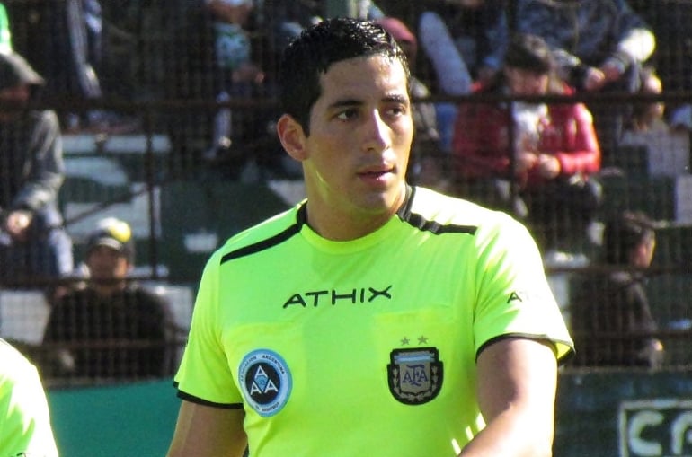 Carnavalcanaya_'s tweet photo. Este lunes desde las 21, #RosarioCentral visitará a #Huracán en el Estadio Tomás Adolfo Ducó por la #Fecha8 del #TorneoBinance. Impartirá justicia Yael Pérez Falcon y se podrá ver por TNT Sports. 
#CarnavalCanaya https://t.co/nUjywWZdRt