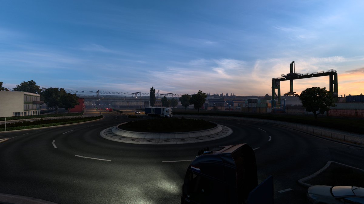 GmRGirl4r's tweet photo. #trip3 is done! 🛣️London -> Birmingham 🏴󠁧󠁢󠁥󠁮󠁧󠁿🇬🇧 the city looks sooooo cute! 💕it! #arrived #ETS2 #aroundtheworld #england #london #birmingham #truckdriver #trucklife #CelestialDriver  #EtherealInc https://t.co/hSEGVdWQqO
