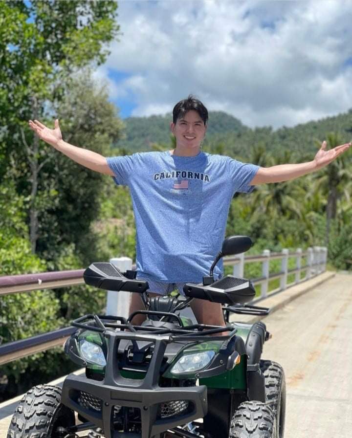 Know that you can start late. Look different, be uncertain and still succeed.

SUBSCRIBE MYGZ MOLINO 

#MygzMolinoYtRoad_2M