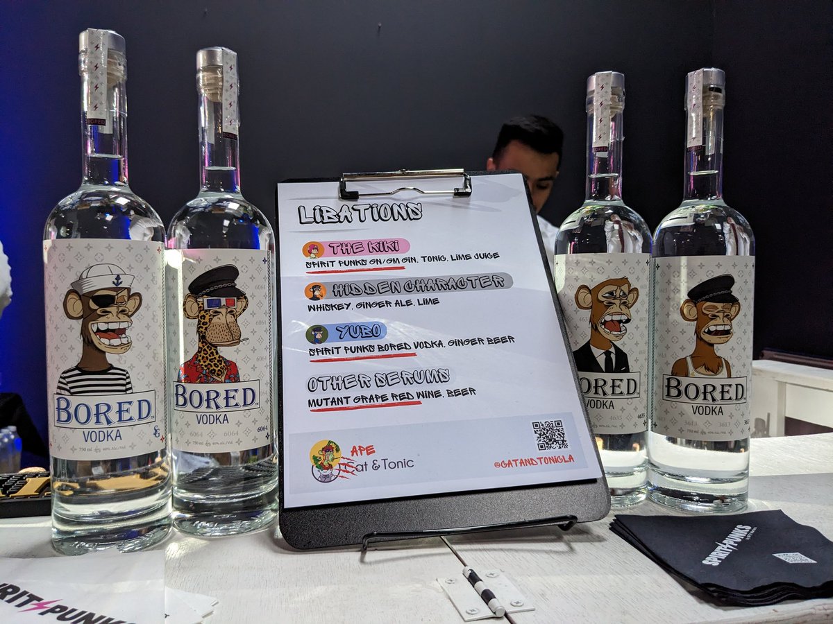 e4c4's tweet photo. The entrepreneurial Ape spirit was strong at @TheOtherBlock!

Coming from the other side of connecting web2 brands with web3 communities with @alpha_sprouts, ♥️ to see these Ape brands help web2 see the consumer demand:

@SpiritPunks_
@CulinaryCrypto
@4evaFamouss 
@bored_sauce
@MutantGrape
@catandtonic
@HalfBAYCD 
@ApeBeverages

Also finally got to taste @MutantGrape wine (had been sticking to tequila the first night in the Hills) and wow it's good. Can't wait for my case!