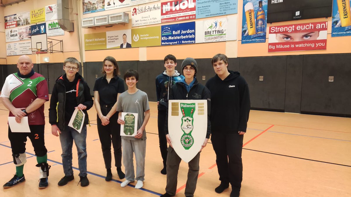 IndiwiBerlin's tweet photo. Indiwi gewinnt den jugger Fairness pokal in Rotenburg top Leistung https://t.co/ua2885A7Rj