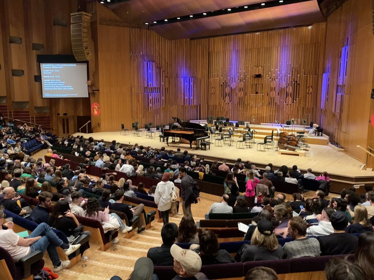 Macefield's tweet image. Devonté Hynes at @BarbicanCentre #DevHynes