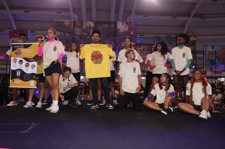 ExpoFavela's tweet photo. 🕺🏾E os crias da PsycoCrew? Arrasaram! 

@psycocrew.br 

🚀 Hoje é o último dia da maior feira de empreendedorismo, que une favela e asfalto no #WTC! 
 
🎟️ Venda de ingressos on-line e no local! 

📸: Kevin Nascimento @/fotosdokevin.png 
#expofavelasp #expofavela2023 https://t.co/0o3s6JnrJt