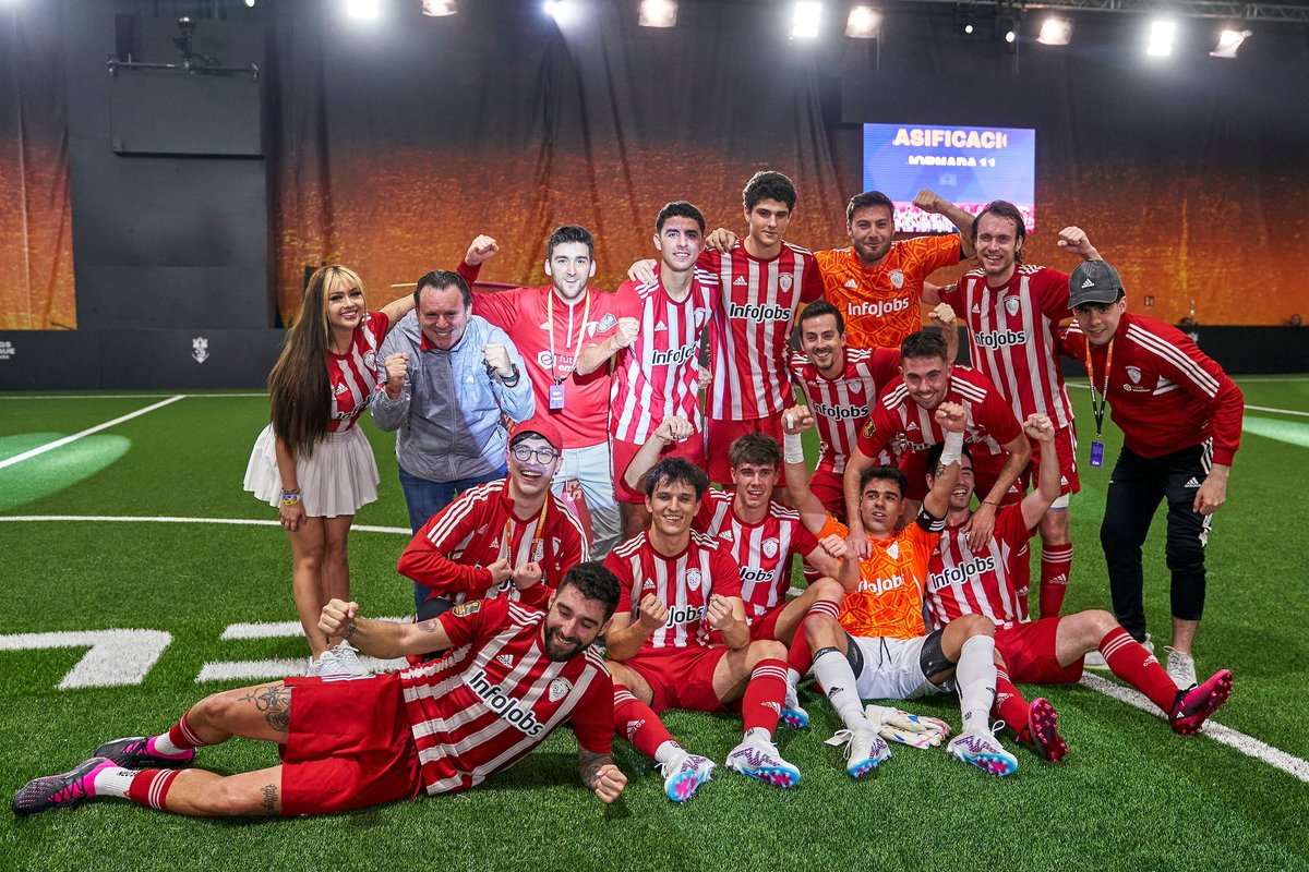 JuanSGuarnizo's tweet photo. ¡Estamos en playoffs! 💪

El sueño cada vez está más cerca, @AniquiladoresFC no para. ❤️🤍 https://t.co/jeYvb2fM9J