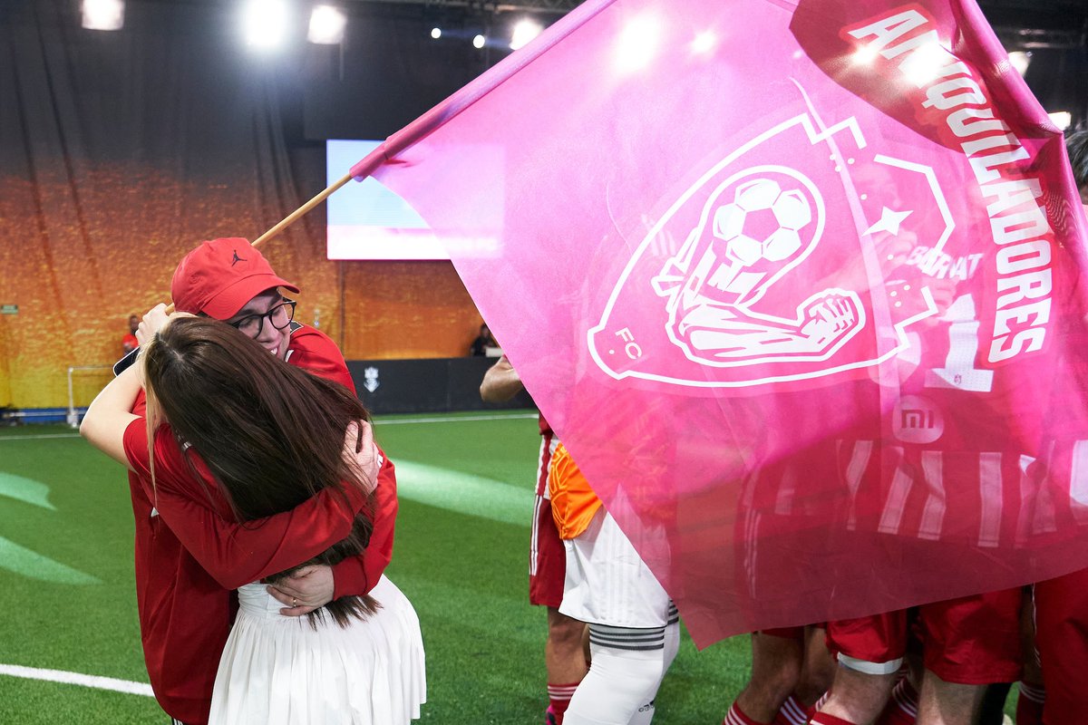 JuanSGuarnizo's tweet photo. ¡Estamos en playoffs! 💪

El sueño cada vez está más cerca, @AniquiladoresFC no para. ❤️🤍 https://t.co/jeYvb2fM9J