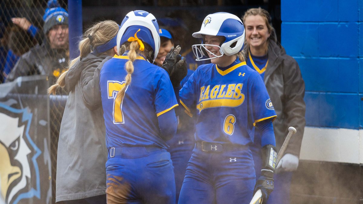 Get the brooms! @MSUEaglesSB battled back from a five run deficit to pull off a 9-7 victory over Tennessee Tech to complete the sweep! @taikibrea had two RBI at the plate and picked up her first career win in the circle! Story: bit.ly/3LAONoe #SoarHigher