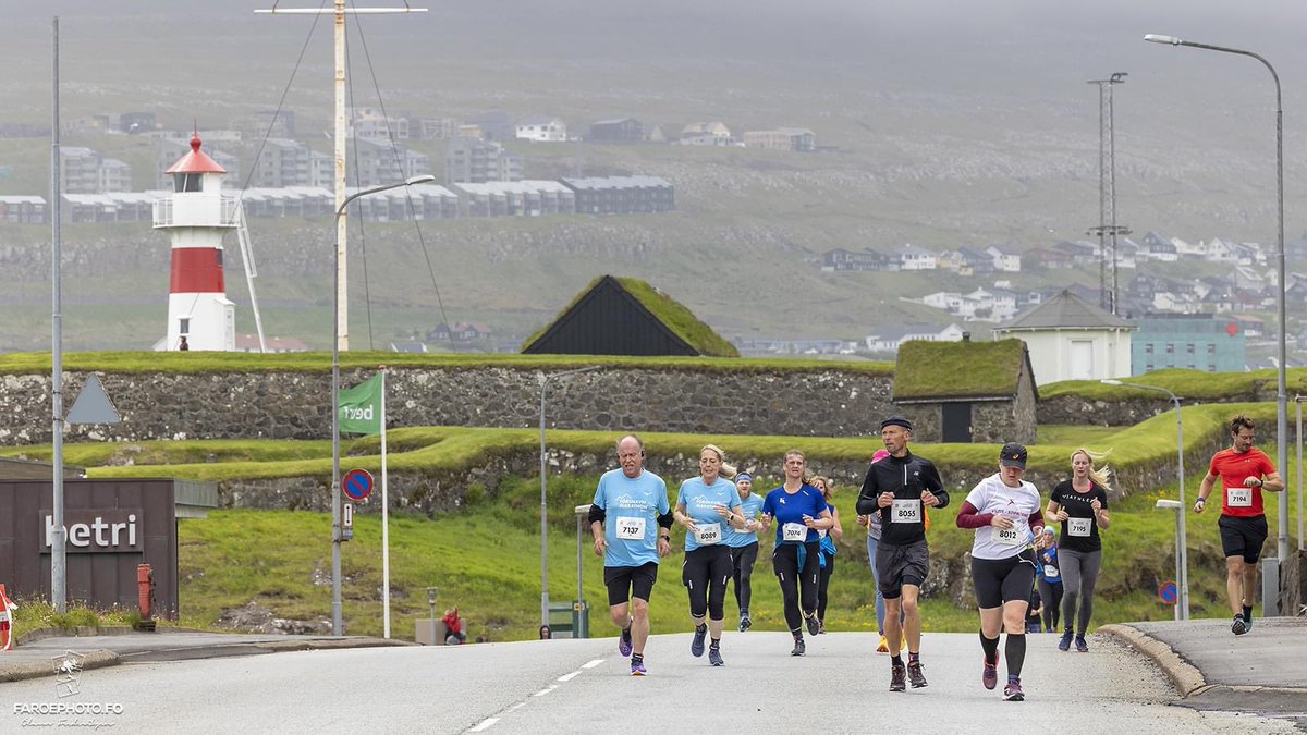 THmarathon's tweet photo. On April 4th the entry fee will increase so enter Atlantic Airways Tórshavn Marathon 2023 now and save money. https://t.co/Fnv1s0dWkZ
