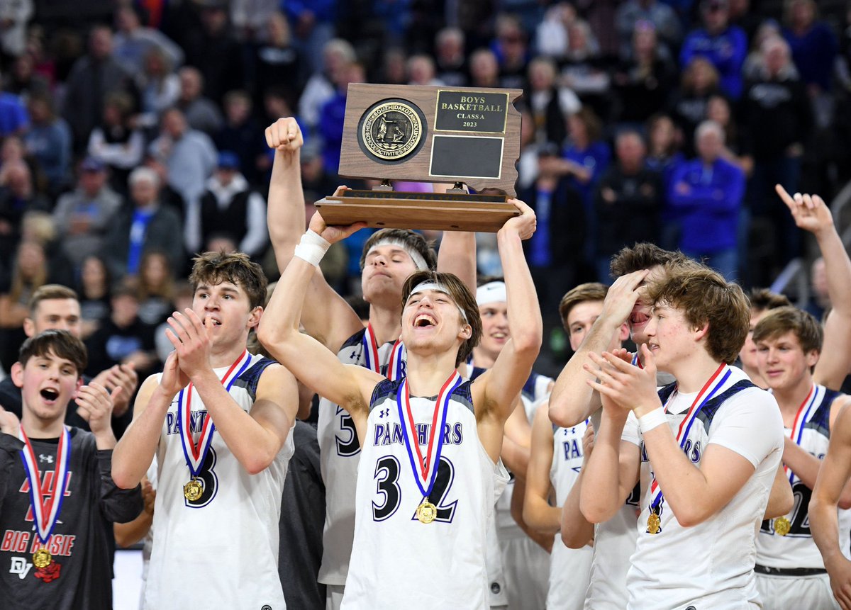 DV Basketball tweet media